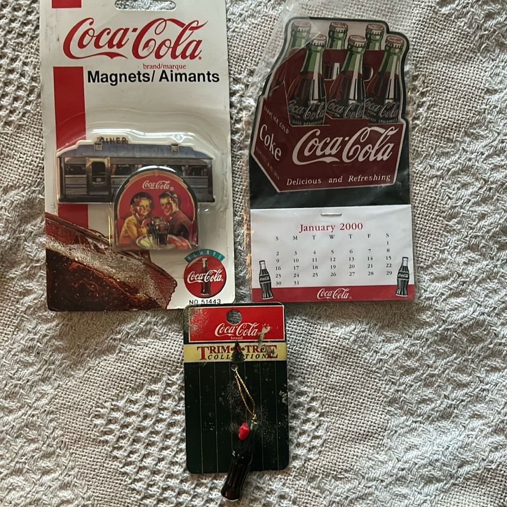 Coca-Cola collectibles, 1999 to 2000
